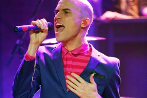 20140321-neontrees-x624-1395434581